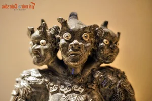 Century-Old Dharmapala Statues: Exploring the Unique Buddhist Heritage and Spiritual Art of Vietnam - image 1