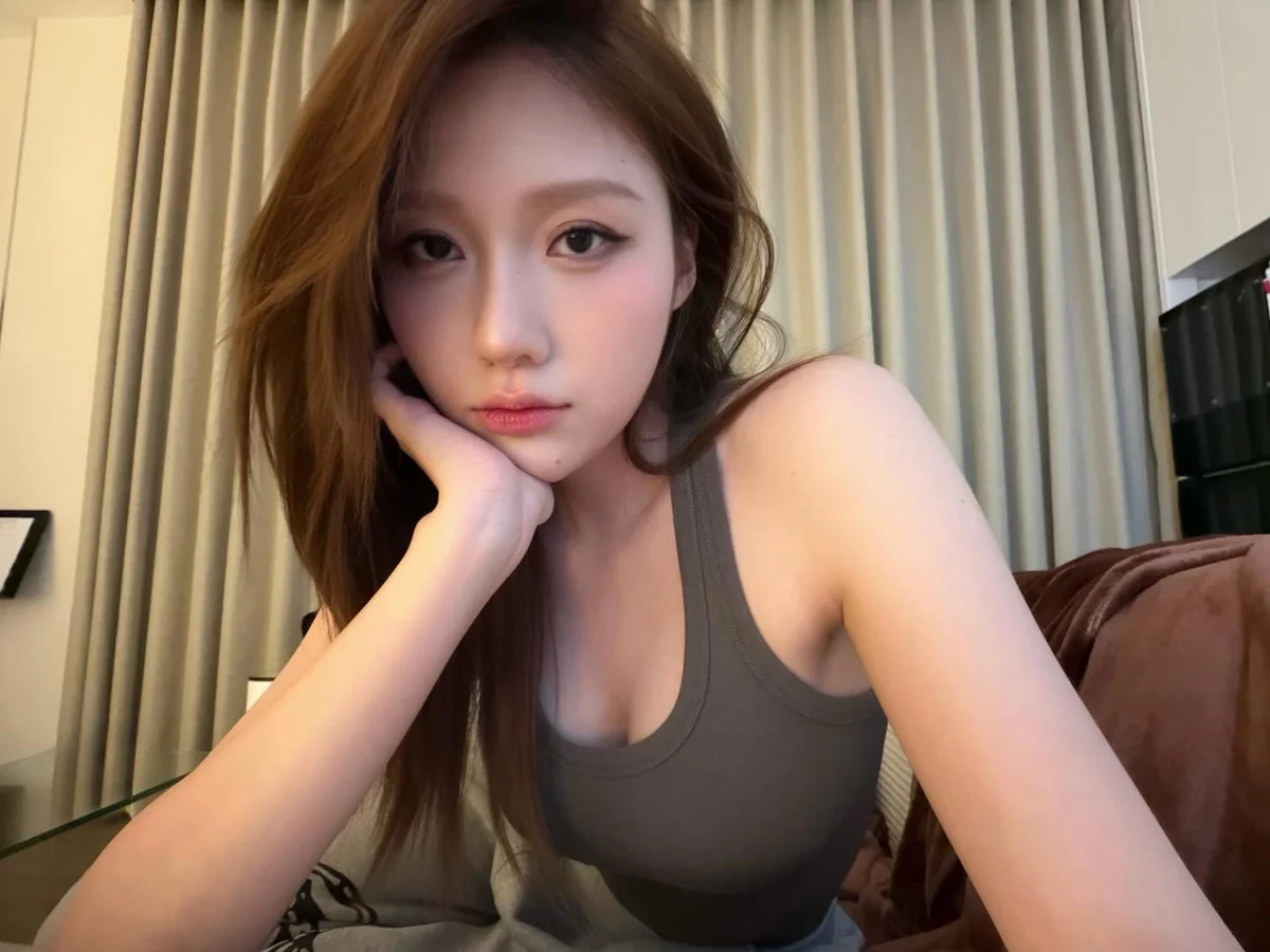 Uyen An: Tran Thanh's Sister's Remarkable Beauty & Aura Transformation