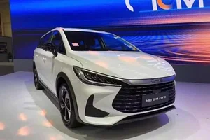 BYD M6 Hybrid: The High-Efficiency MPV Starting from 447 Million VND - image 4