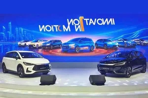 BYD M6 Hybrid: The High-Efficiency MPV Starting from 447 Million VND - image 2
