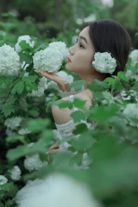 YiTuYu Art Language Vol.6912 Featuring the Elegant Wo Bu Shua Niao Photography Collection - image 20