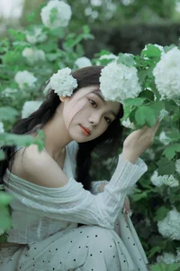 YiTuYu Art Language Vol.6912 Featuring the Elegant Wo Bu Shua Niao Photography Collection - image 17