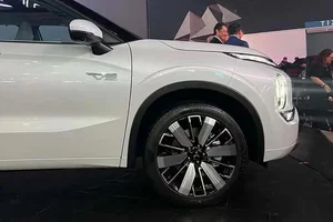 Mitsubishi Outlander PHEV Launches in Southeast Asia: Will It Arrive Next? - image 2