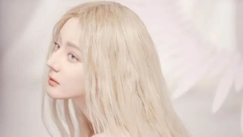 Dilraba Dilmurat Stuns Fans with Versatile Visuals from Ethereal Angel to Bold Dior Black Swan