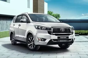 Classic Toyota Innova Receives Premium Luxury Upgrades - image 2