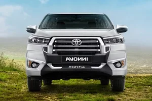 Classic Toyota Innova Receives Premium Luxury Upgrades - image 7