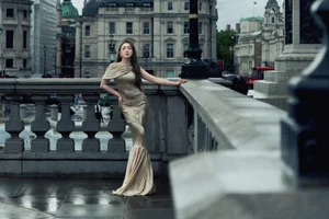 Ly Thuy Chang Stuns in High-Fashion Shoot Showcasing Elegant Style and Fitness - image 0