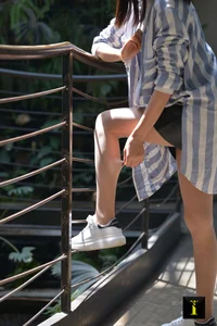 IESS Puhui 153: A Li in the Purest 34-Yard White Sneakers Collection - image 79