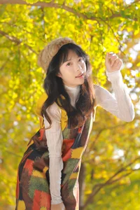 YiTuYu Art Language Vol.8004 Featuring Xiao Wei Ren Er: Artistic Photography Review - image 8