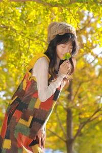 YiTuYu Art Language Vol.8004 Featuring Xiao Wei Ren Er: Artistic Photography Review - image 17