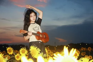 YiTuYu Art Language Vol.10324: A Comprehensive 39P Set Featuring ivvvv - image 25