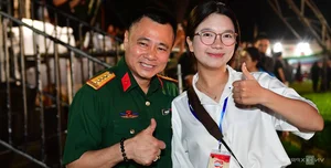 Young Audiences Inspired by the Patriotic Program 'Joyful Country' in Vietnam - image 3