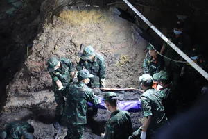 General Nguyen Trong Nghia Leads Efforts to Repatriate Fallen Heroes - image 0