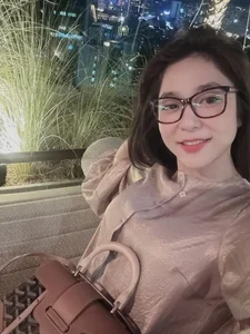 Ha Thanh Xuan’s Stunning Beauty Transformation Following Her High-Profile Split - image 9