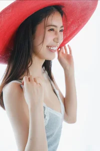 Captivating Portraits of Natsuki Abe: FRIDAY Monthly Girl 053 Exclusive Photo Collection Part 01 - Elegant Japanese Fashion and Lifestyle Photography - image 10