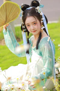 YiTuYu Art Language Vol.4672: Capturing the Graceful Presence of You Er Bai Bai - image 16