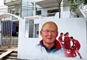 Exploring Tam Thanh Mural Village: A Visual Journey with Tieu Vy - image 1