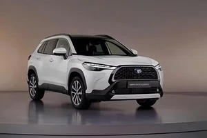 Upcoming 7-Seater Toyota Corolla Cross: What to Expect from the New 3-Row SUV - image 4