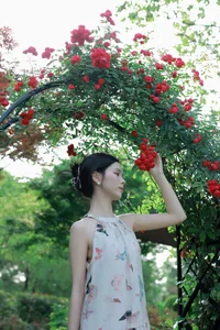 Elegant Visuals in YiTuYu Art Language Vol.7036 Xiao Meng - image 7