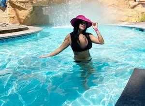 Iconic Beauty Y Phung Stuns in New Bikini Photoshoot, Proving Age is Just a Number for the 90s Star - image 6