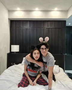 Inside the Luxury Black-Tone Apartments of Vietnamese Stars: Hoàng Thùy Linh's Massive Home - image 15