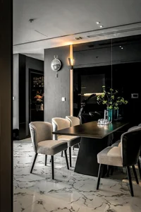 Inside the Luxury Black-Tone Apartments of Vietnamese Stars: Hoàng Thùy Linh's Massive Home - image 10