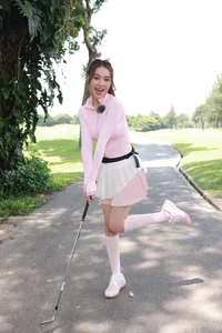 Vietnamese Celeb News: Phuong My Chi’s Dating Rumors and Quoc Truong’s Family Moments - image 22