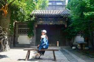 Vietnamese Celeb News: Phuong My Chi’s Dating Rumors and Quoc Truong’s Family Moments - image 49