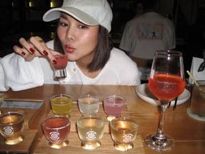 Vietnamese Celeb News: Phuong My Chi’s Dating Rumors and Quoc Truong’s Family Moments - image 20