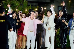 Vietnamese Celeb News: Phuong My Chi’s Dating Rumors and Quoc Truong’s Family Moments - image 37