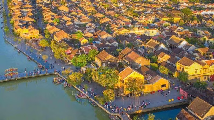 Hoi An Travel: Romantic Experiences, Delicious Food, Iconic Photos at Ancient Town UNESCO Heritage