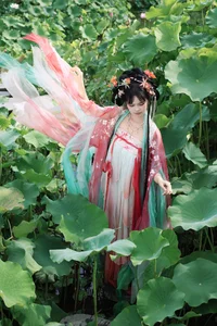 YiTuYu Art Language Vol.9578 Hua Hua 18P Artistic Portraits - image 4