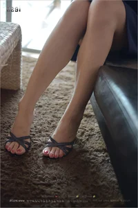 Elegant Barefoot Style with Chinese Model Shan Shan in IESS Si Zu Bian Dang 137 Collection - image 79