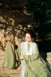 Unveiling the Sophistication of YiTuYu Art Language Vol.4607 featuring Model Yi Xuan - image 0