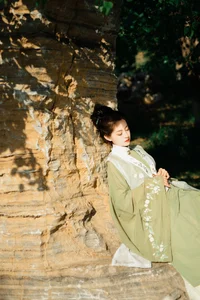 Unveiling the Sophistication of YiTuYu Art Language Vol.4607 featuring Model Yi Xuan - image 23