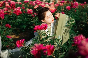 Unveiling the Sophistication of YiTuYu Art Language Vol.4607 featuring Model Yi Xuan - image 25