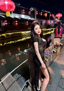 Elegant Vietnamese Ao Dai Fashion: Dong Nai Beauty Showcases Traditional Grace and Long Legs - image 6