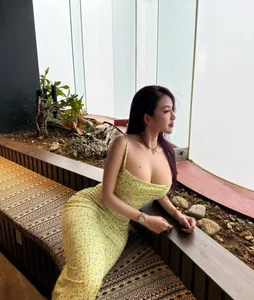 Elegant Vietnamese Ao Dai Fashion: Dong Nai Beauty Showcases Traditional Grace and Long Legs - image 8