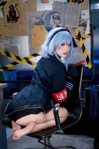 Captivating Amau Ako (Blue Archive) Cosplay by Jiu Qi Miao: Professional, Alluring & Game-Perfect! - image 13