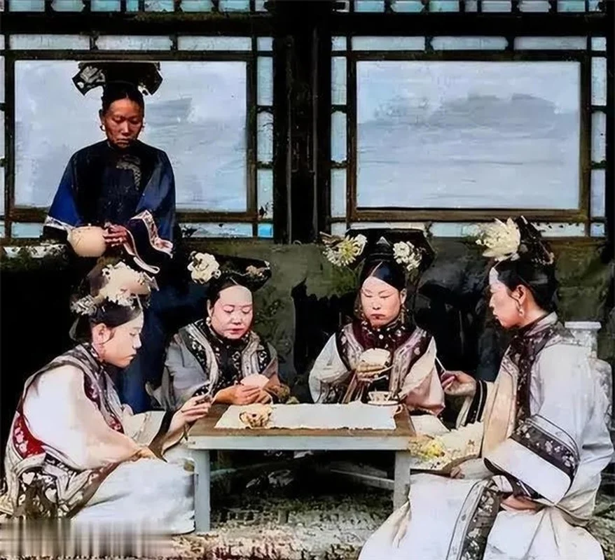 Rare Qing Dynasty Photography: Exploring the Life and Legacy of Empress Dowager Cixi