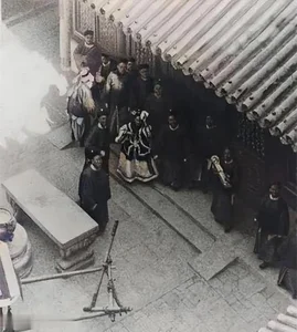 Rare Qing Dynasty Photography: Exploring the Life and Legacy of Empress Dowager Cixi - image 3