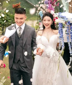 From Persistent Courtship to a Dream Forty Billion VND Mansion - image 5