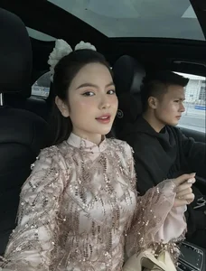 From Persistent Courtship to a Dream Forty Billion VND Mansion - image 4