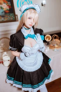 Stunning Blue Archive Asuna Ichinose Maid Cosplay by Er Zuo Nisa – 31 High-Quality Images Collection (Ref: 32e48b24) - image 19