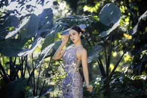 Contemporary Beauty in YiTuYu Art Language Vol.7593: Featuring Ran Ran - image 3