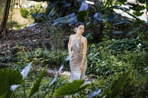 Contemporary Beauty in YiTuYu Art Language Vol.7593: Featuring Ran Ran - image 1
