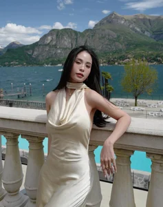 Ca Nuong Kieu Anh at 30: A Life of Luxury, Love, and Bold Fashion Choices - image 7