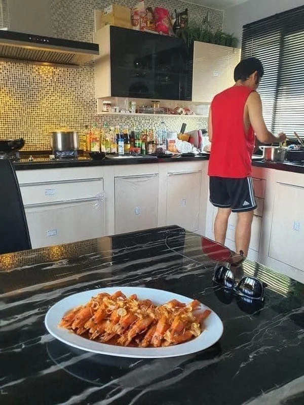 What Makes a Man Most Attractive? Women Share Heartwarming Photos of Husbands Redefining Modern Romance