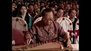 Celebrating 50 Years of Art: 7 Iconic Artists of Ho Chi Minh City - image 11