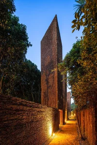 Thanh Lam Reunites with Quoc Trung and Xuan Hinh's Unique Tile House - image 1